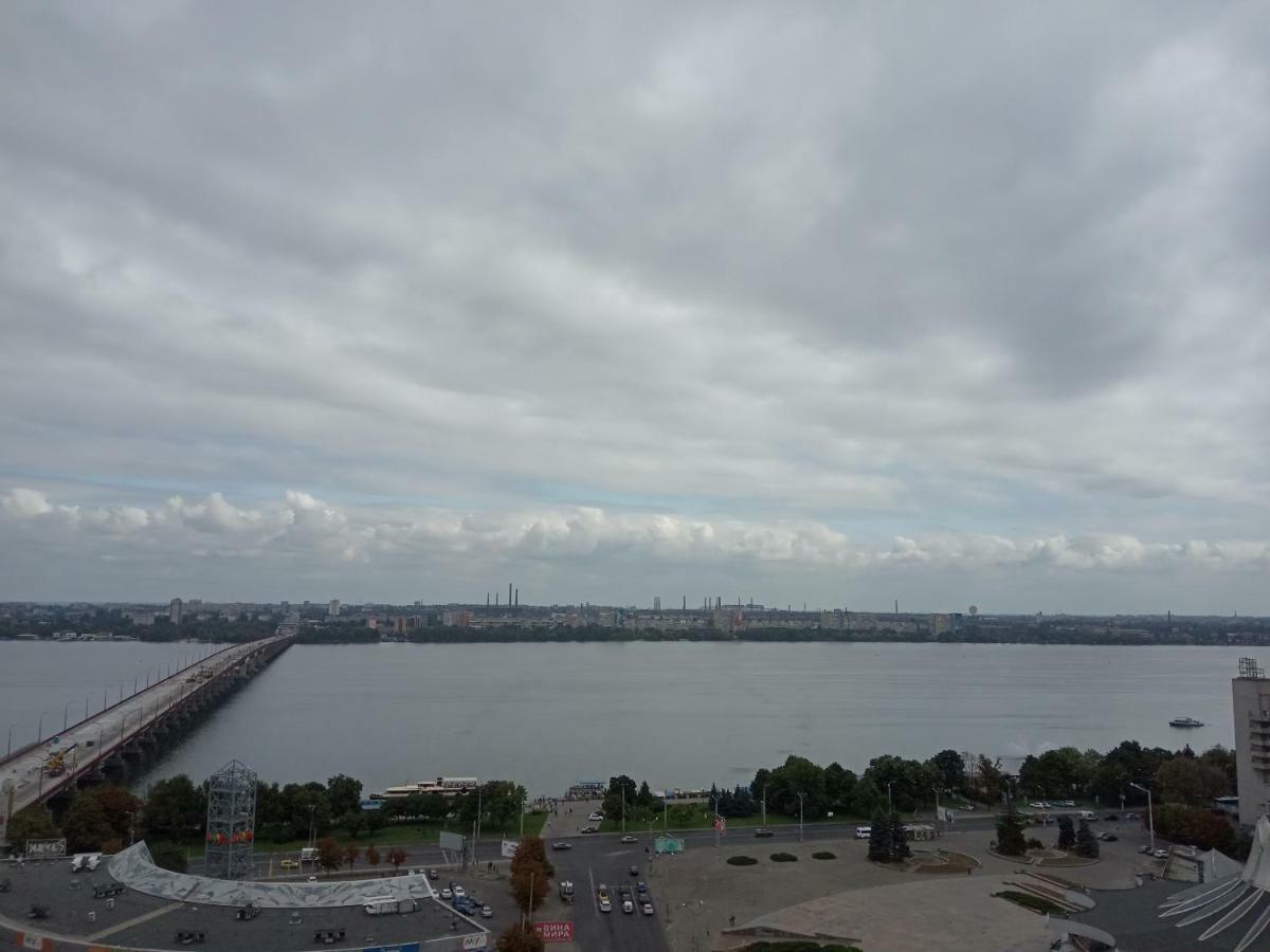 Most City Riverview Dnipro Exteriör bild